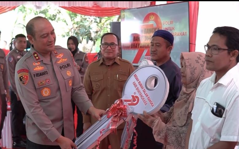Bakti Sosial dalam rangka Pembinaan Tradisi Hari Bhayangkara ke-79 Tahun 2025.